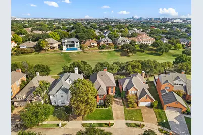7626 Lakecrest Circle, Irving, TX 75063 - Photo 29