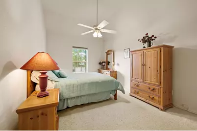 7626 Lakecrest Circle, Irving, TX 75063 - Photo 25