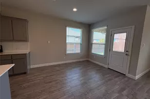 5267 Mountain View Dr, Krum, TX 76249 - Photo 5