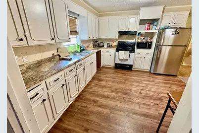 416 Ross Street E, Sulphur Springs, TX 75482 - Photo 9
