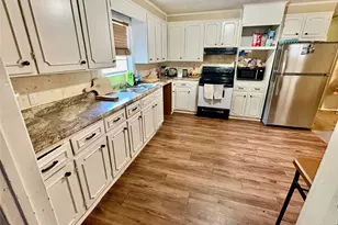 416 Ross Street E, Sulphur Springs, TX 75482 - Photo 9