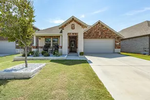 214 Luna Ln, Lake Dallas, TX 75065 - Photo 3