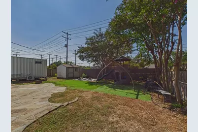 1112 Fox River Lane, Fort Worth, TX 76120 - Photo 33