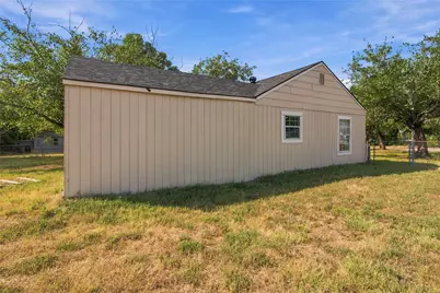 1504 S Travis Avenue, Denison, TX 75021 - Photo 21