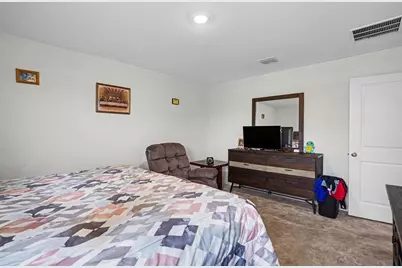 11722 Glorietta Road, Rhome, TX 76078 - Photo 13