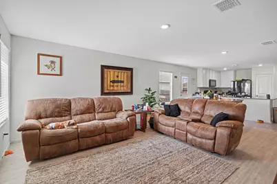 11722 Glorietta Road, Rhome, TX 76078 - Photo 9