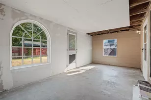 2307 Busch Dr, Arlington, TX 76014 - Photo 19