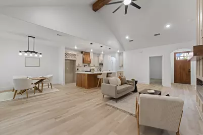 813 Tierney Road, Fort Worth, TX 76112 - Photo 7