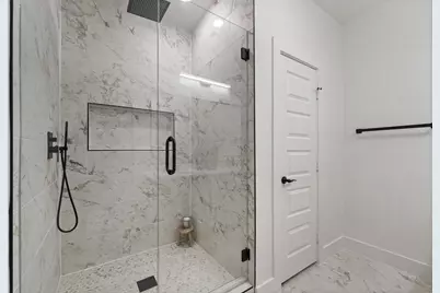 813 Tierney Road, Fort Worth, TX 76112 - Photo 17