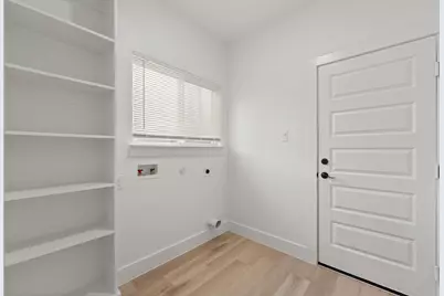 813 Tierney Road, Fort Worth, TX 76112 - Photo 13