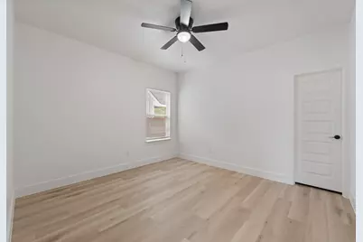 813 Tierney Road, Fort Worth, TX 76112 - Photo 21