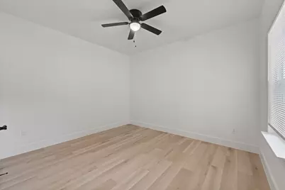 813 Tierney Road, Fort Worth, TX 76112 - Photo 19