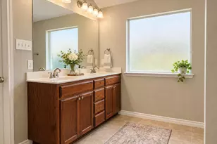 224 Spring Hollow Dr, Saginaw, TX 76131 - Photo 11