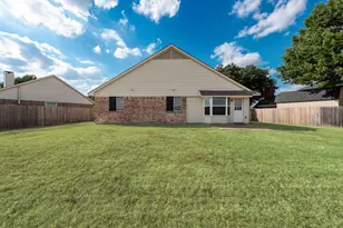 5604 Maurie Dr, Haltom City, TX 76148 - Photo 25