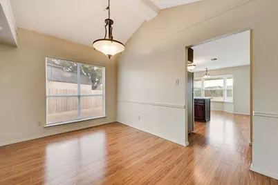 5604 Maurie Drive, Haltom City, TX 76148 - Photo 9