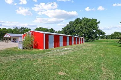 453A Depot, Deport, TX 75435 - Photo 29