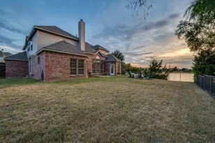 2603 Stallions Ln, Celina, TX 75009 - Photo 9