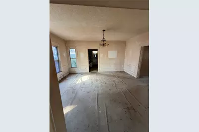619 W Owing Street, Denison, TX 75020 - Photo 5