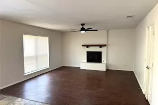 3731 Spring Meadow Ln, Flower Mound, TX 75028 - Photo 7
