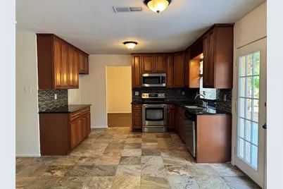 3731 Spring Meadow Lane, Flower Mound, TX 75028 - Photo 9