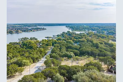 1211 Mountainside Drive, Granbury, TX 76048 - Photo 13