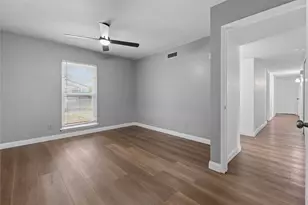 4714 Sprucewood Ln, Garland, TX 75044 - Photo 9