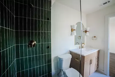 816 Kirkwood Drive, Dallas, TX 75218 - Photo 17