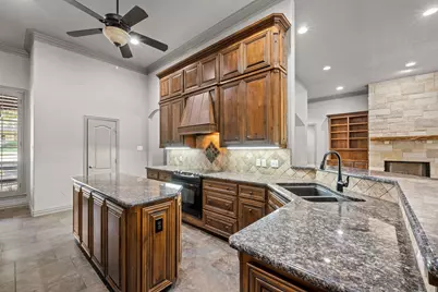 6318 Sonora Drive, Granbury, TX 76049 - Photo 13