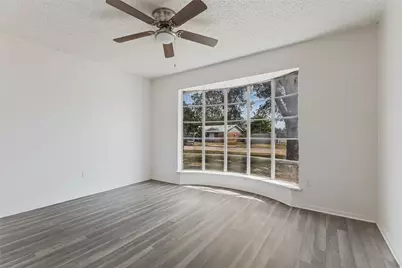 125 N Jessup Street, Alvarado, TX 76009 - Photo 5