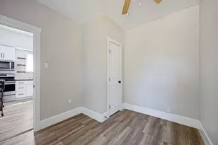 917 W Sears St, Denison, TX 75020 - Photo 11