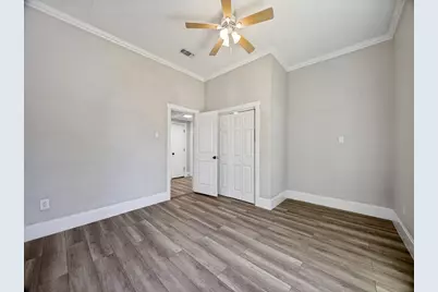 917 W Sears Street, Denison, TX 75020 - Photo 17