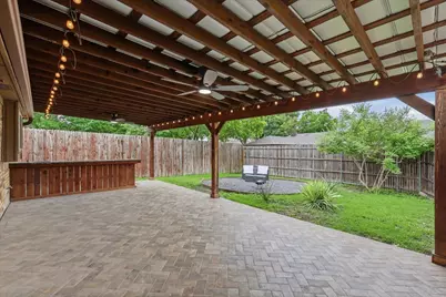 1614 Sunswept Terrace, Lewisville, TX 75077 - Photo 11