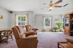 3513 Meadow Oaks Dr, Haltom City, TX 76117 - Photo 9