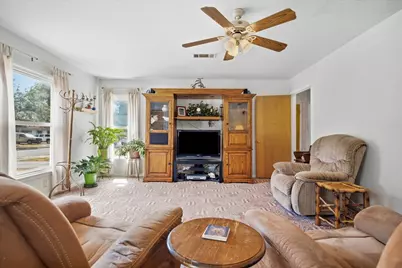 3513 Meadow Oaks Drive, Haltom City, TX 76117 - Photo 13