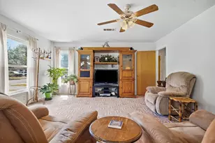 3513 Meadow Oaks Dr, Haltom City, TX 76117 - Photo 13