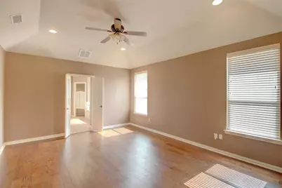 107 Heritage Place, Glen Rose, TX 76043 - Photo 13