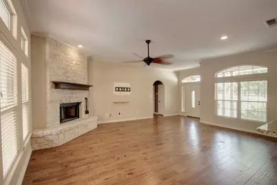 107 Heritage Place, Glen Rose, TX 76043 - Photo 5