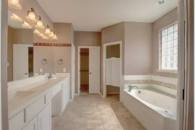 107 Heritage Place, Glen Rose, TX 76043 - Photo 15