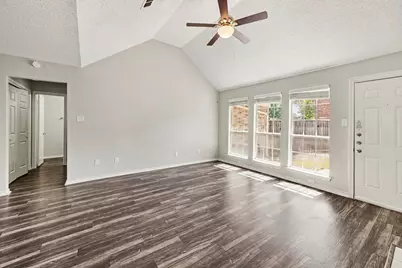 708 Willow Oak Drive, Allen, TX 75002 - Photo 7