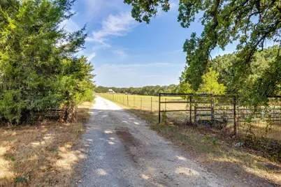 3305 E Fm 916, Cleburne, TX 76031 - Photo 13
