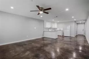 410 S Mirick Ave, Denison, TX 75020 - Photo 3
