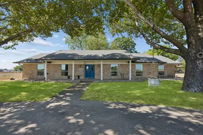101 Laguna Vista Drive, Waxahachie, TX 75165 - Photo 1