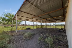 101 Laguna Vista Dr, Waxahachie, TX 75165 - Photo 23