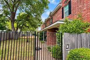 1809 S 11th St, Waco, TX 76706 - Photo 21