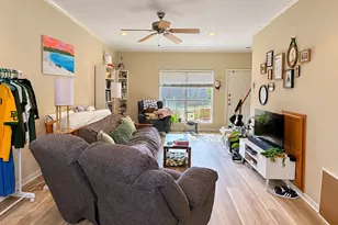 1809 S 11th St, Waco, TX 76706 - Photo 7