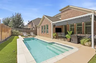 4028 Alpine Rose Ct, Fort Worth, TX 76262 - Photo 3