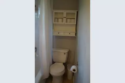 402 E College Street, Canton, TX 75103 - Photo 17