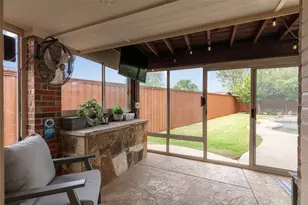 1829 Melton Dr, Carrollton, TX 75010 - Photo 29