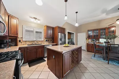 1633 Crosshaven Drive, Lewisville, TX 75077 - Photo 11