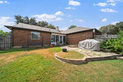 1633 Crosshaven Drive, Lewisville, TX 75077 - Photo 25